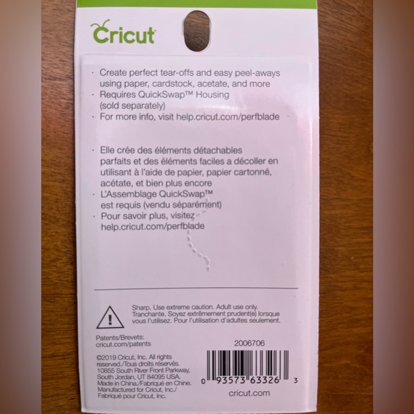 Cricut Basic Perforation Blade - Picture 4 of 4